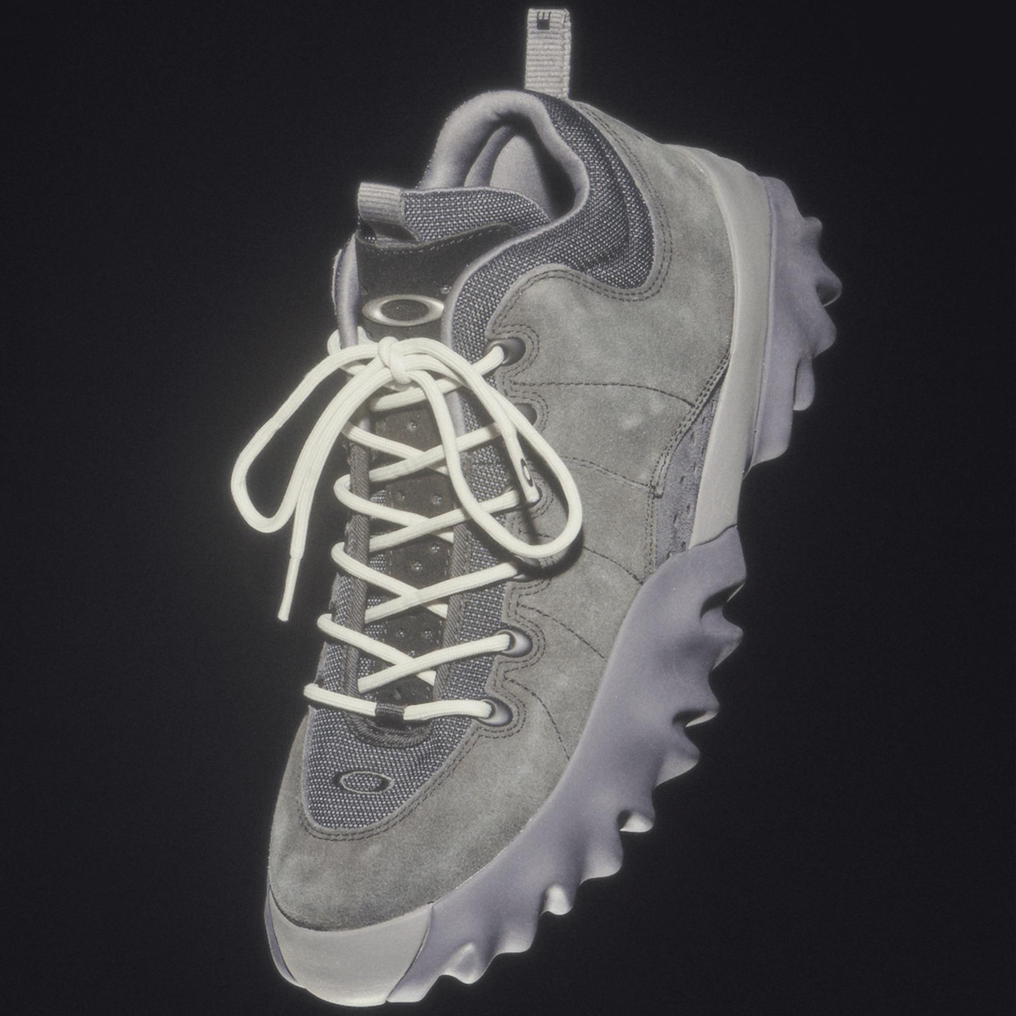 Oakley Factory Team Nubuck Edge Boot in Black for Men | Lyst UK