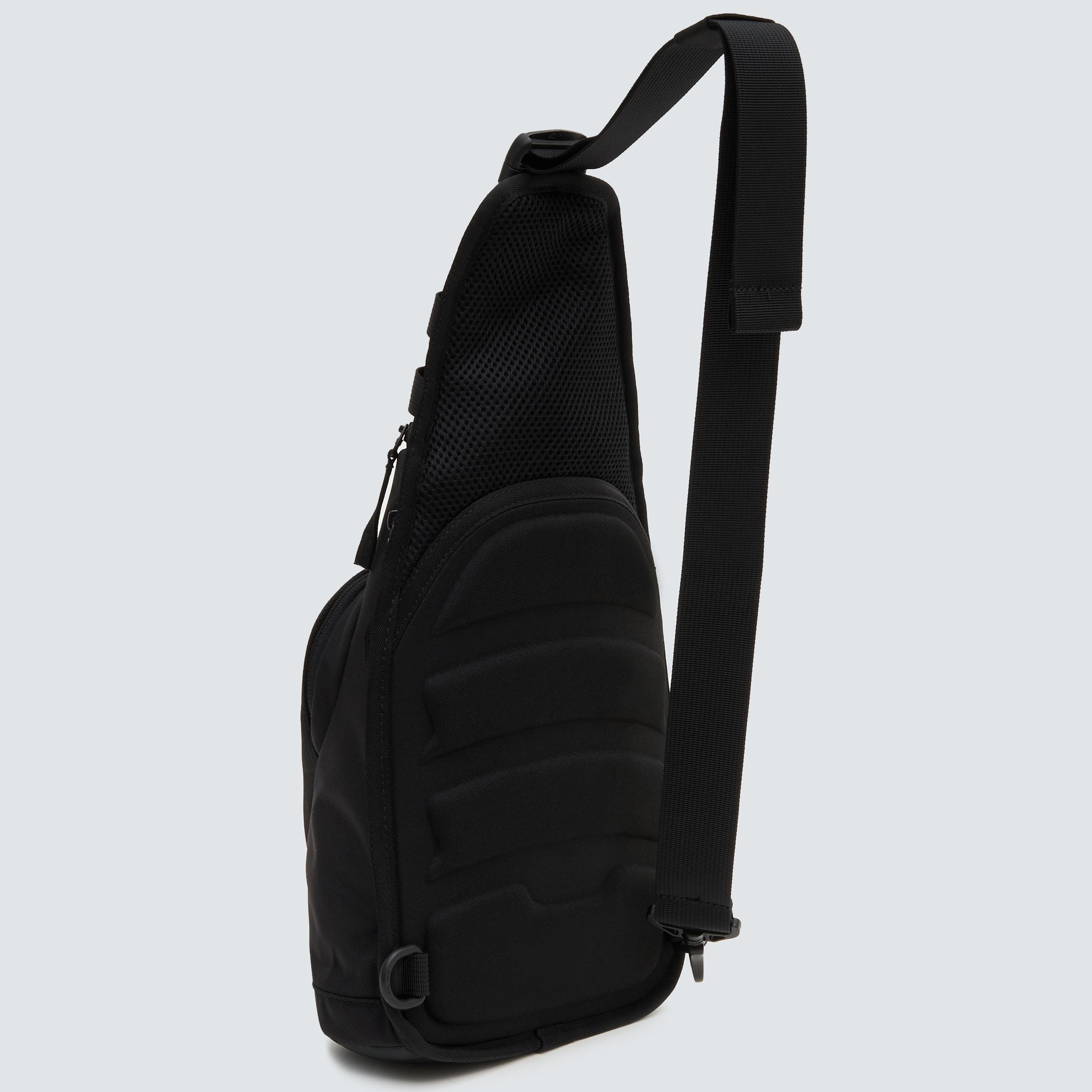 Oakley Synthetic Icon Body Bag in Black for Men | Lyst
