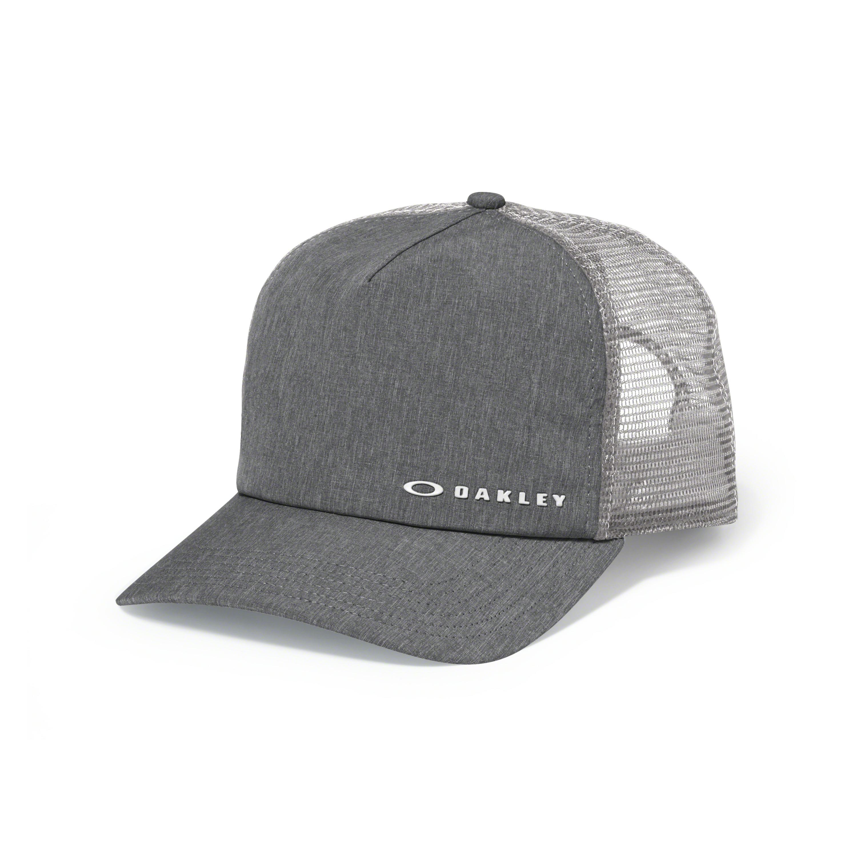 oakley trucker hat