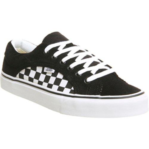 vans corduroy lampin