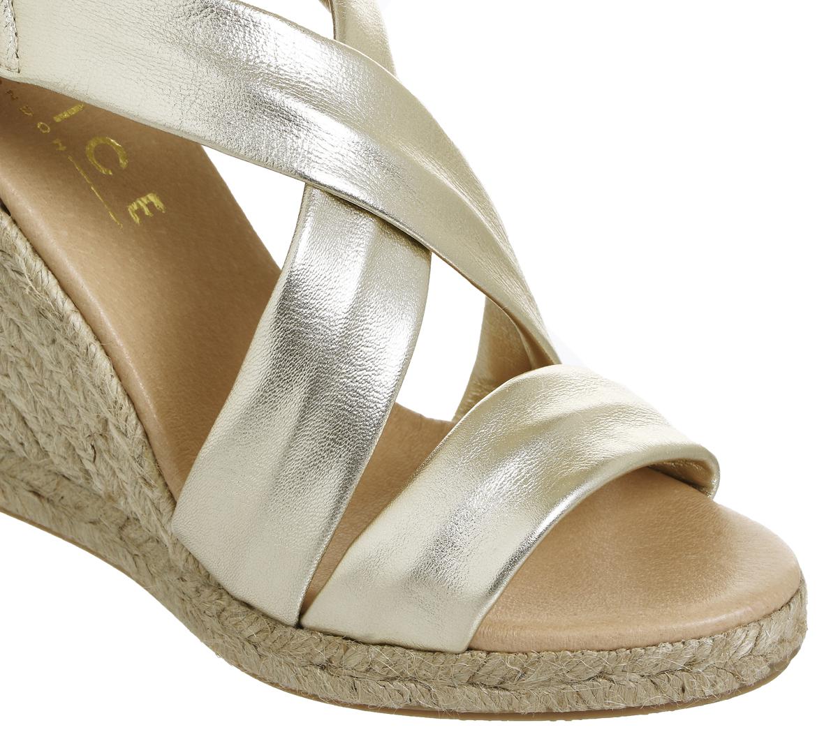 office holiday wedges
