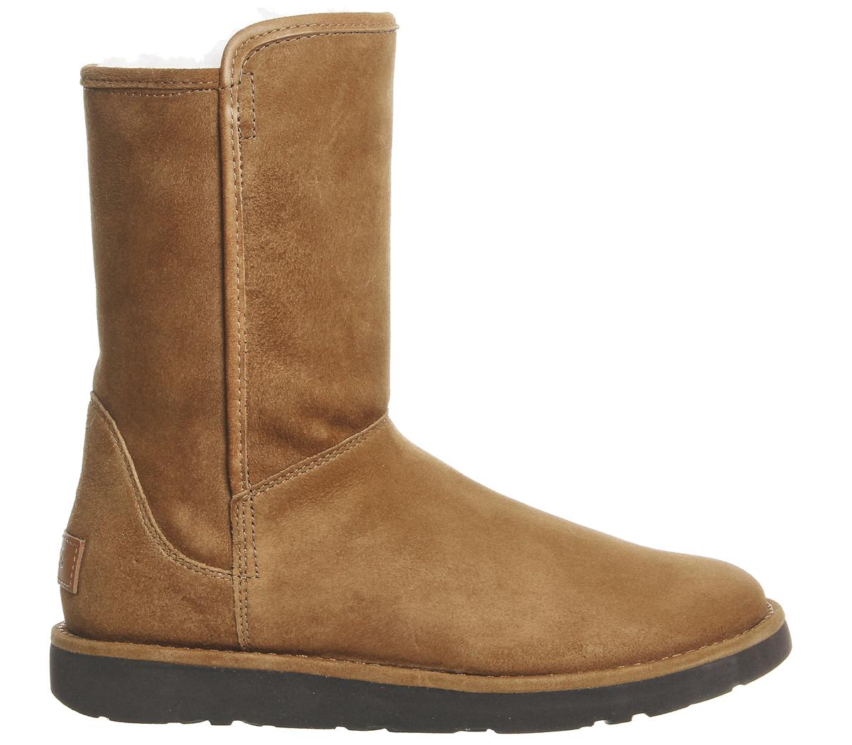 UGG Suede Classic Lux Abree Short - Lyst