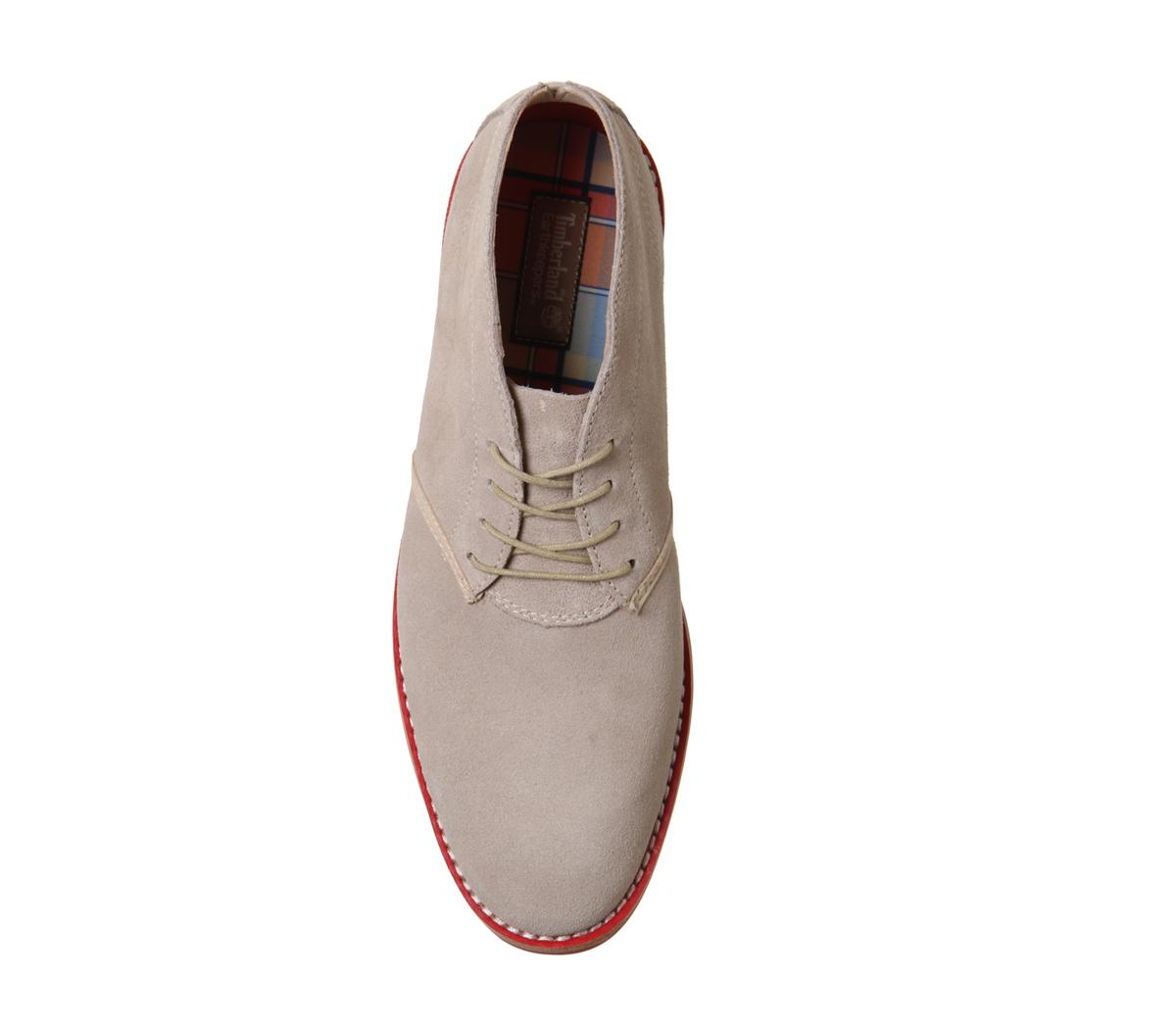 revenia chukka