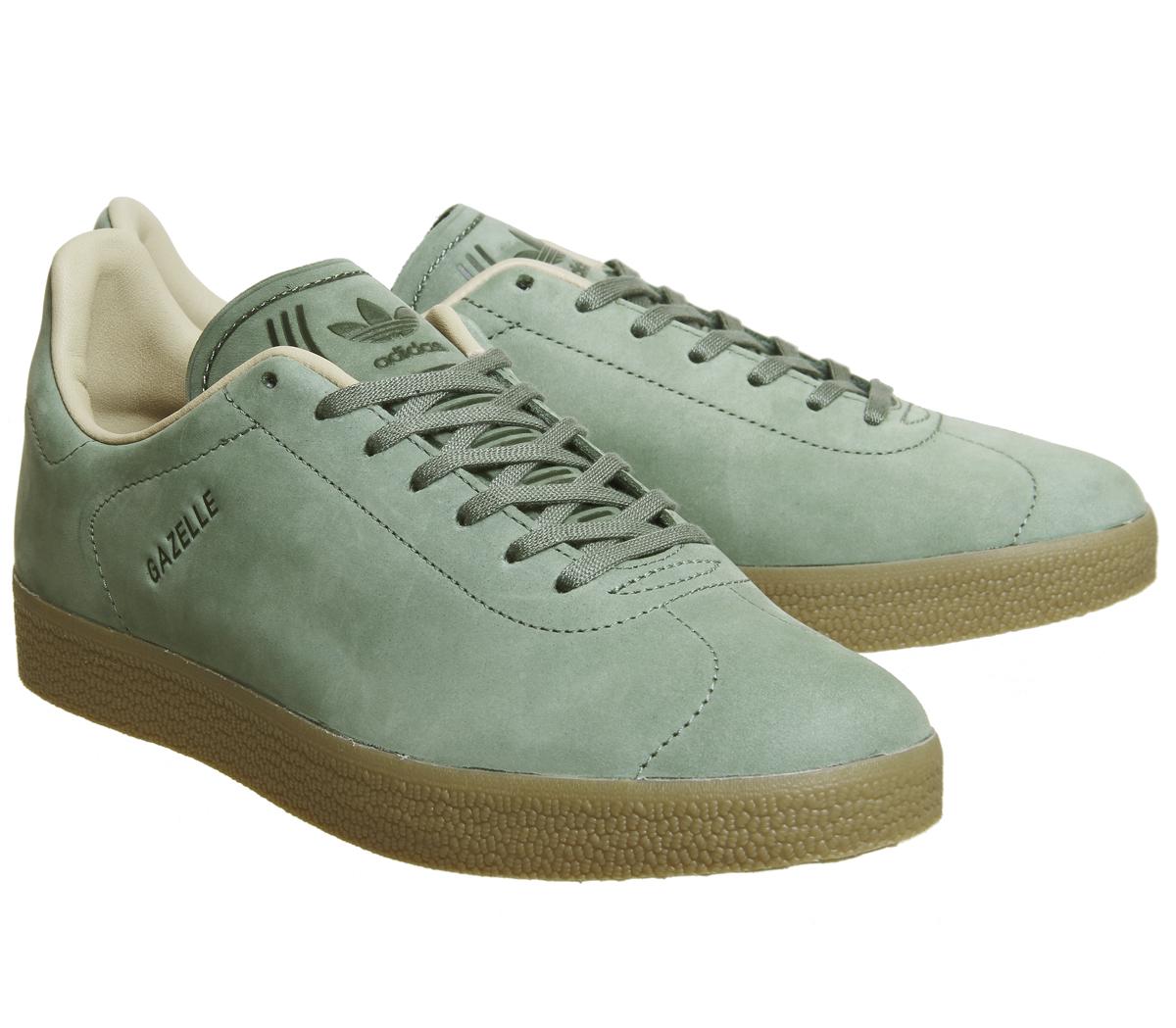 gazelle decon green