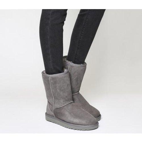 short uggs grey