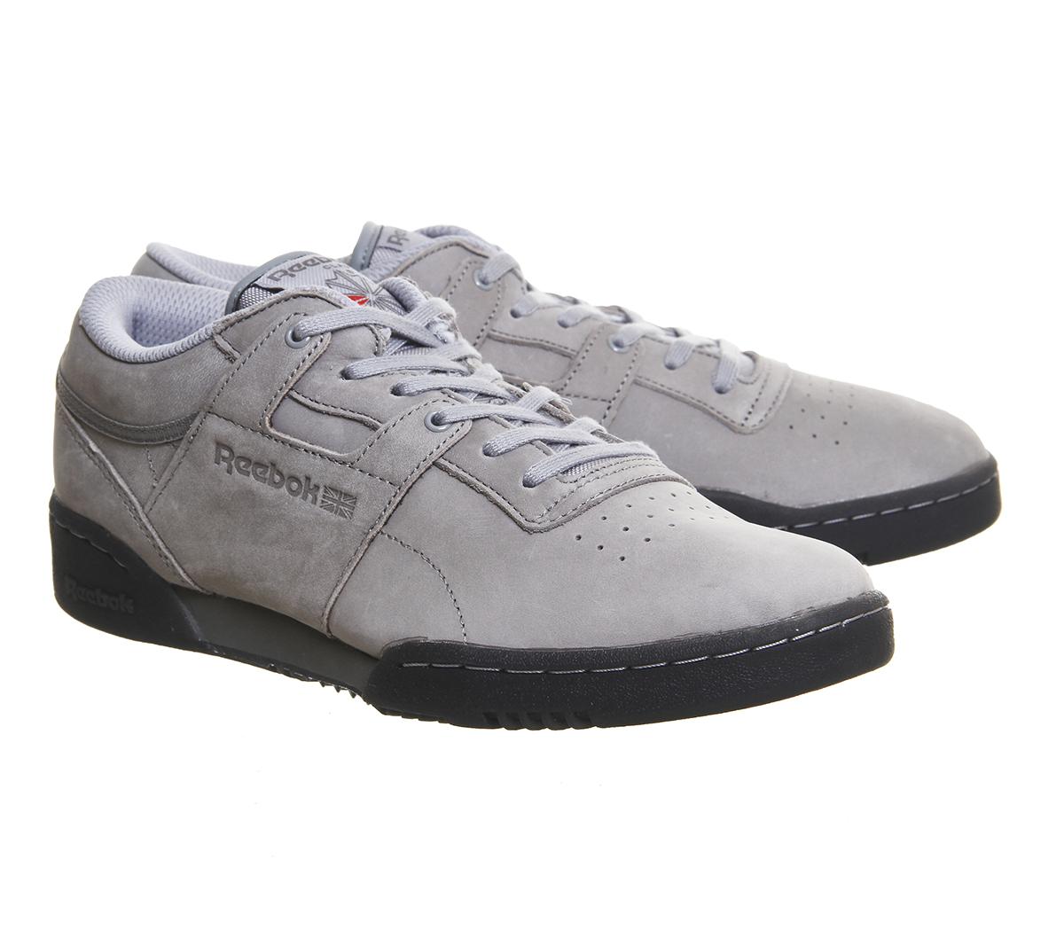 reebok workout low clean sneaker
