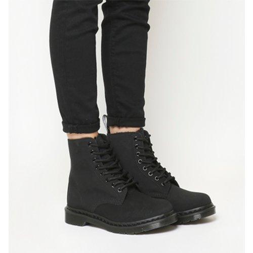 Dr. Martens Pascal Fur Lined Boot in Black - Lyst