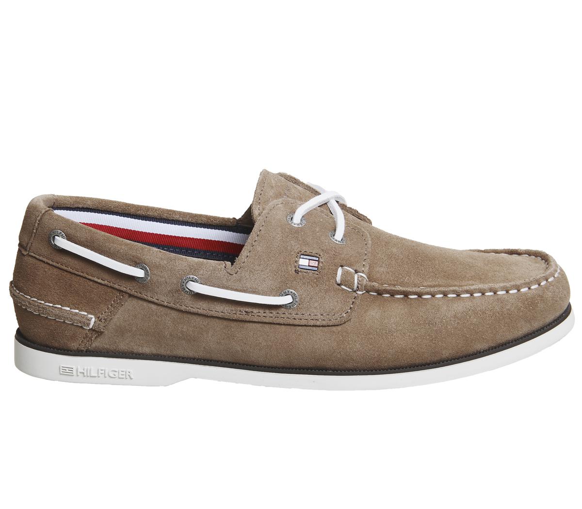 tommy hilfiger classic suede boat shoes