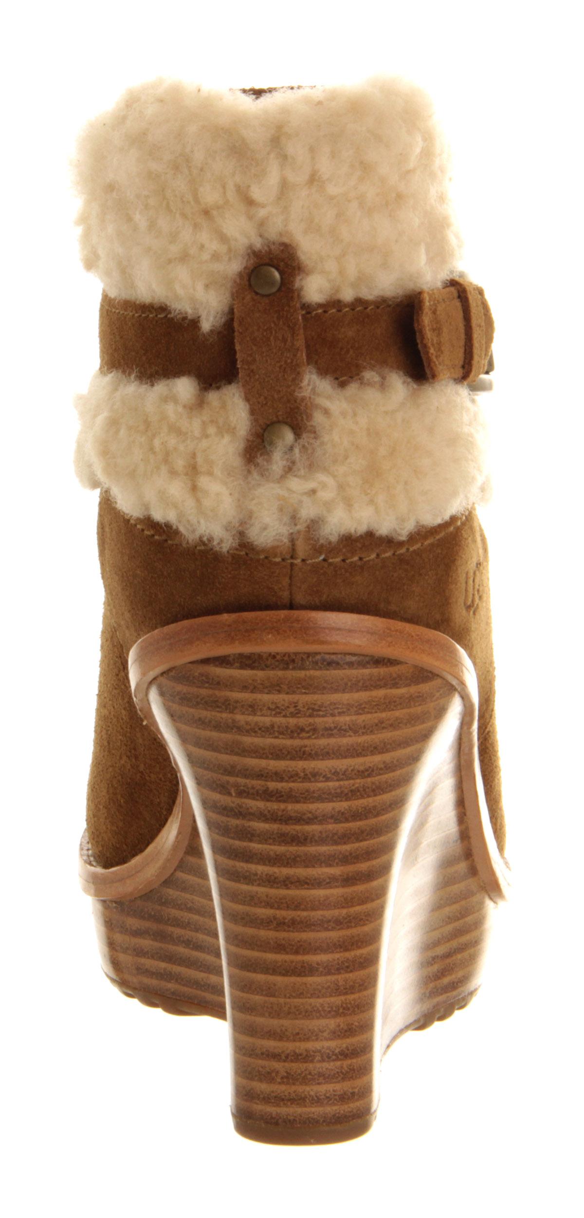ugg chestnut block ankle boot