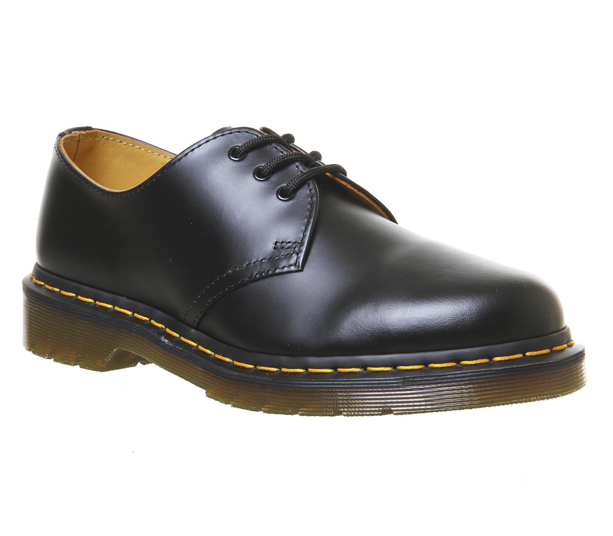 dr martens 3 eyelet shoes