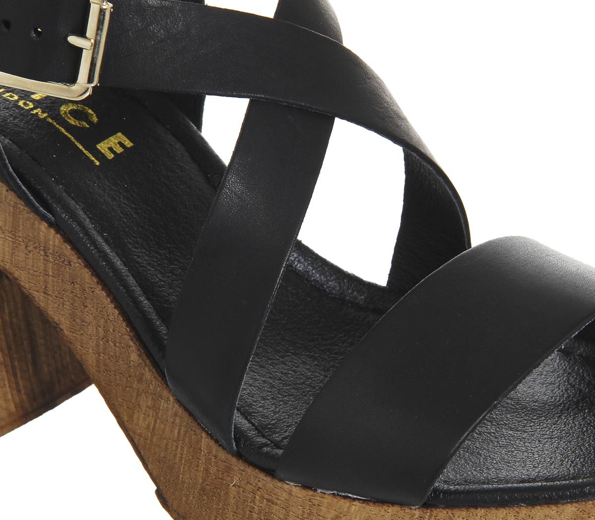 moda in pelle lotus zip front sandal