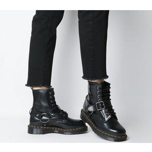dr martens wincox black leather harness chunky chelsea boots