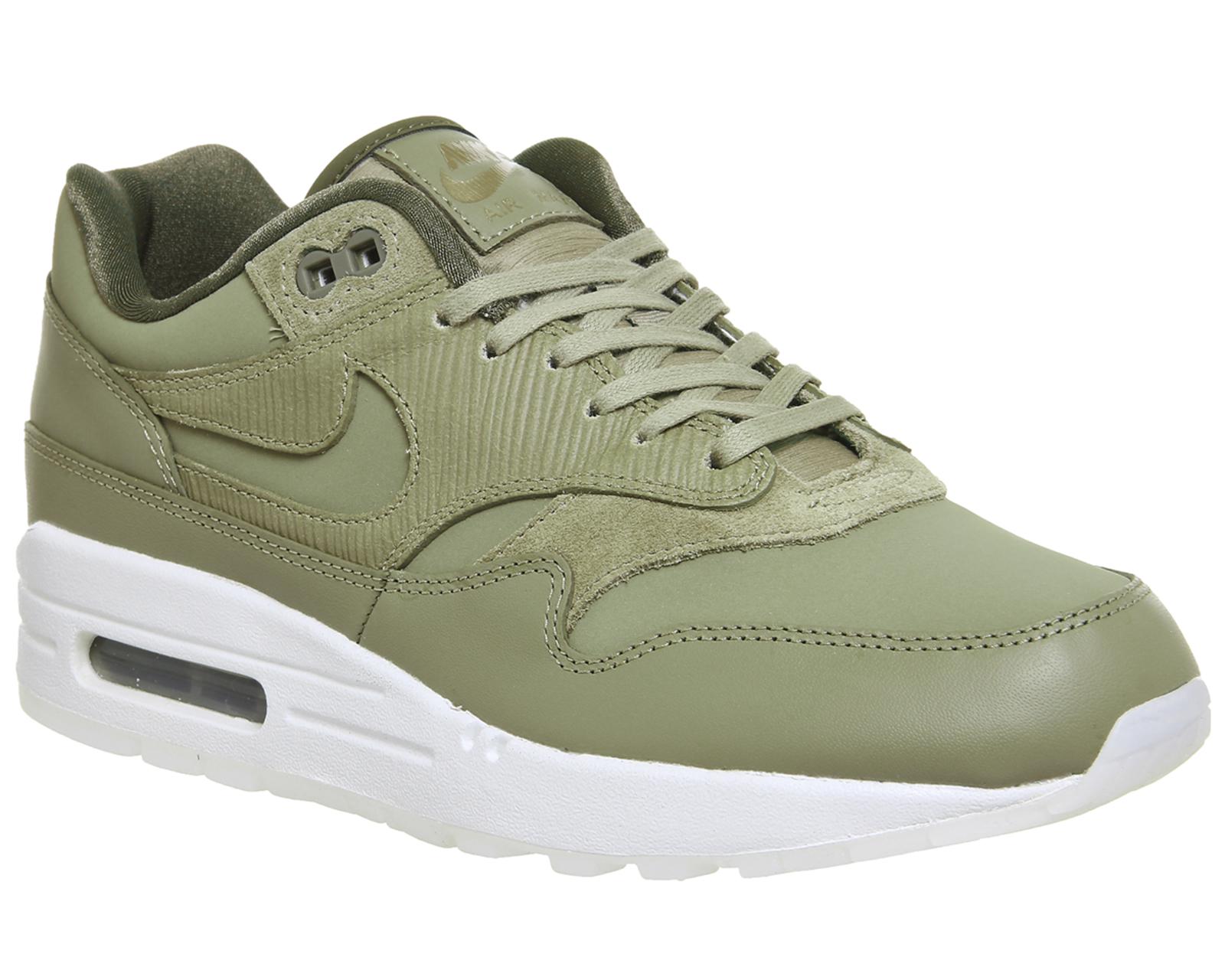 olive green nike trainers