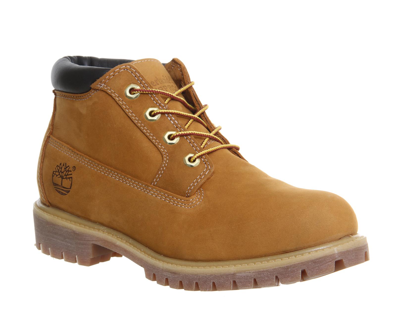 Timberland Nelson Chukka in Natural for 