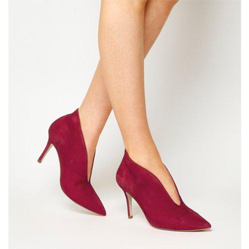 office me too v front shoe boots