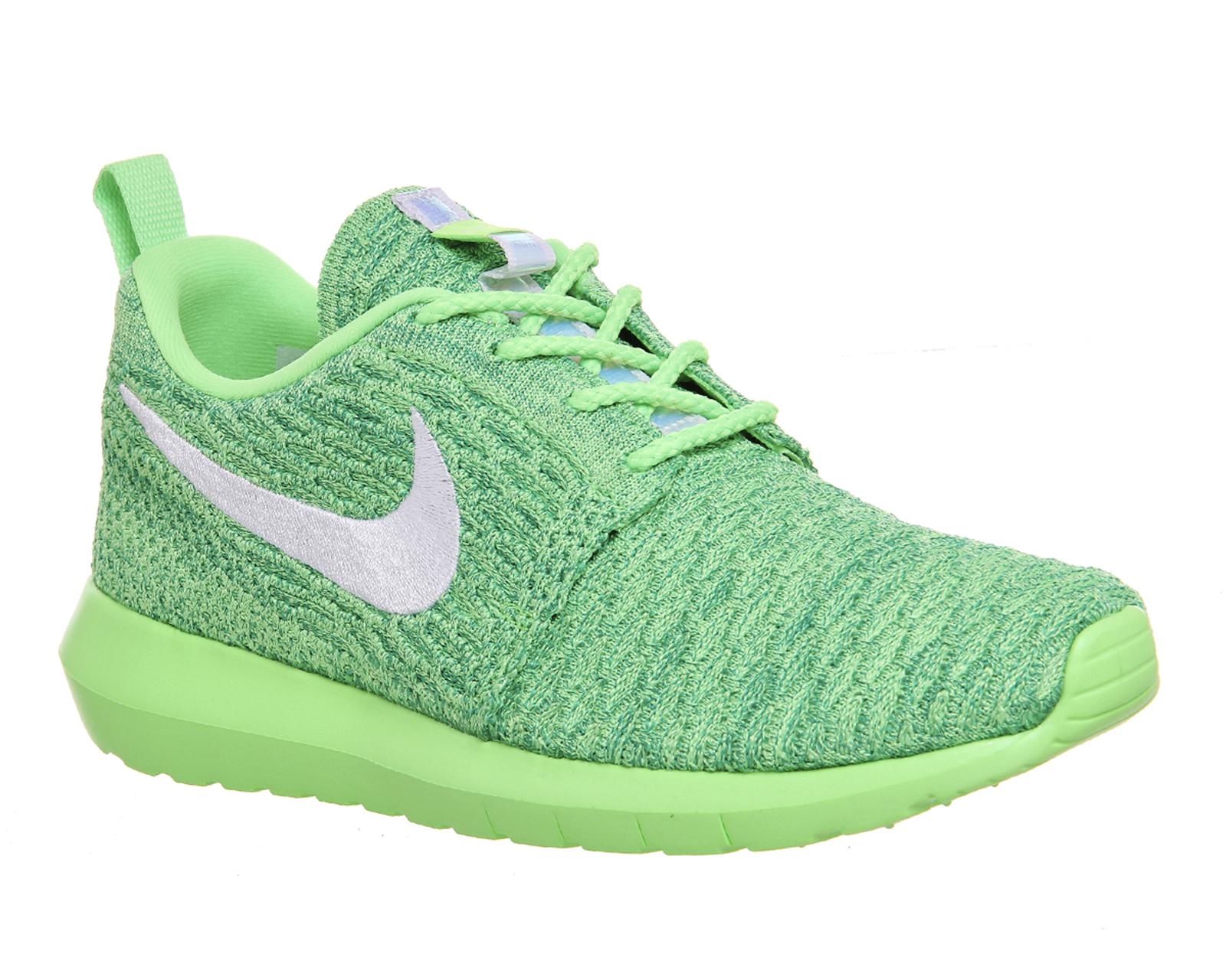 nike roshe green