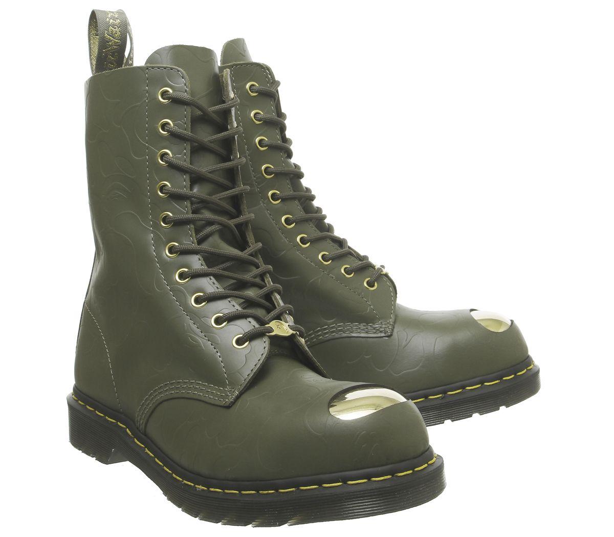 steel toe capped dr martens