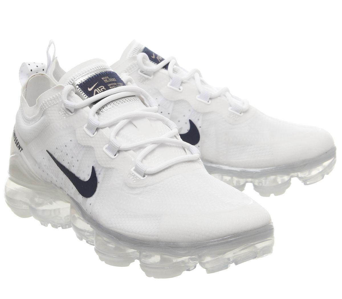 white and rose gold vapormax