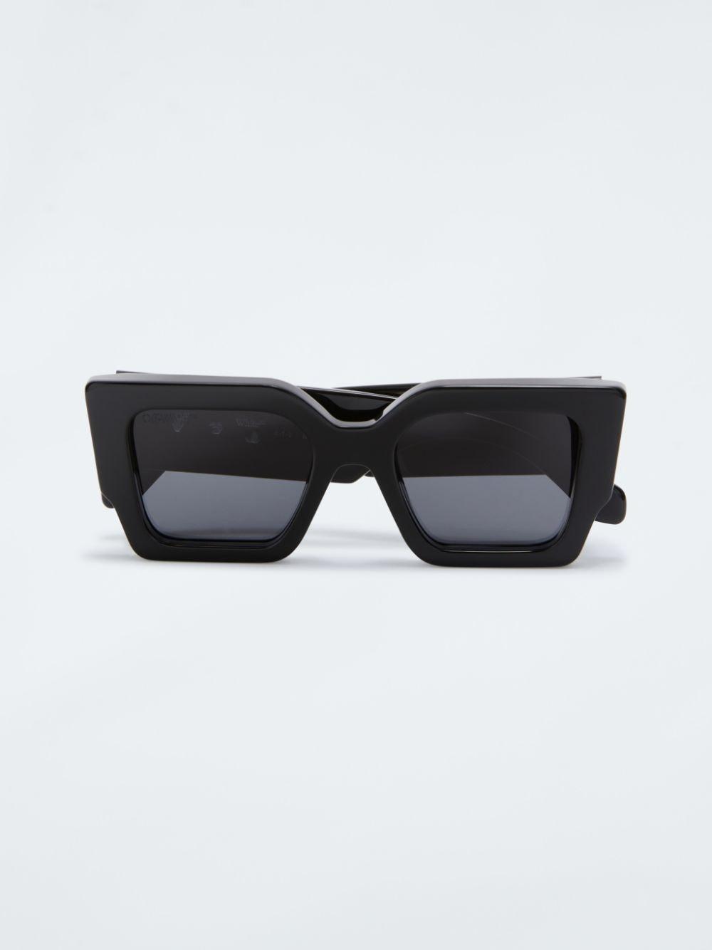 OFF-WHITE Catalina sunglasses - black on Garmentory