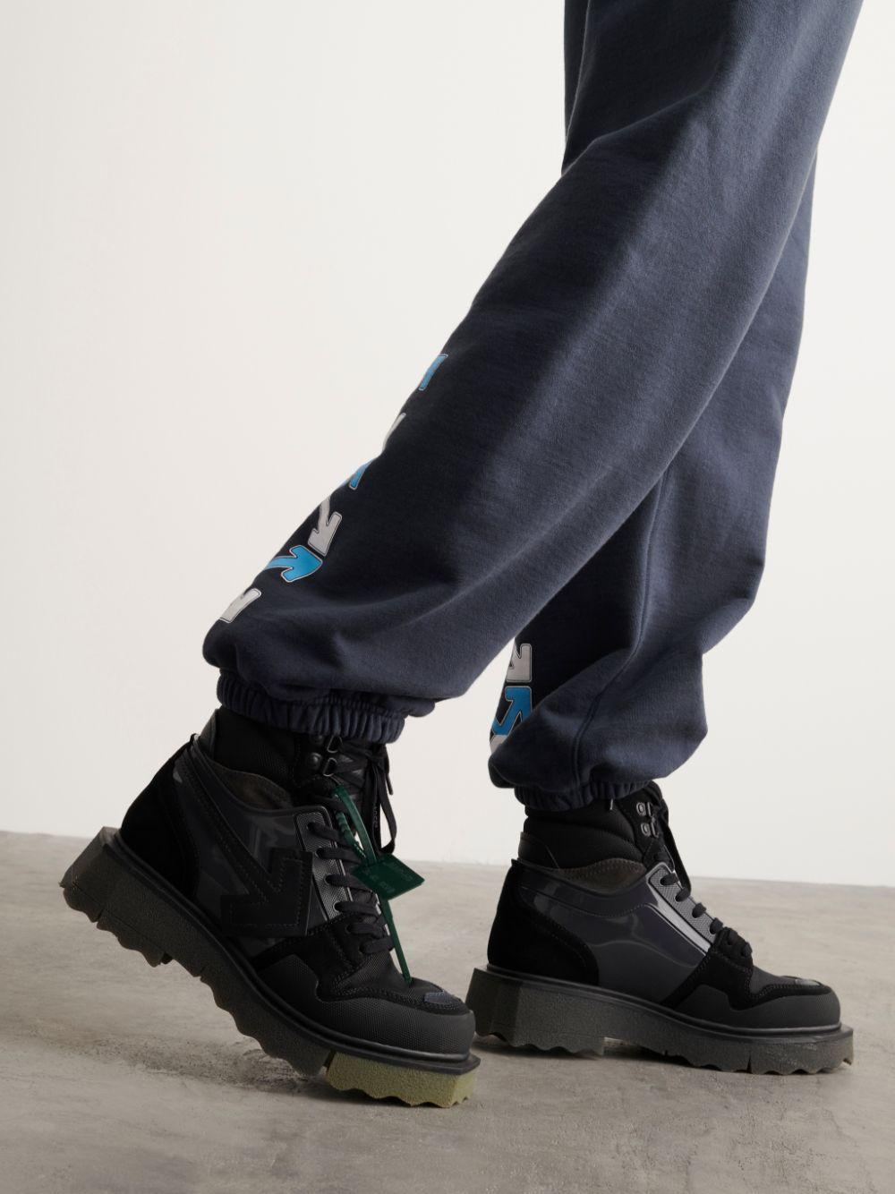 Louis Vuitton Trail 2054 Sneaker Black Iridescent  GOAT