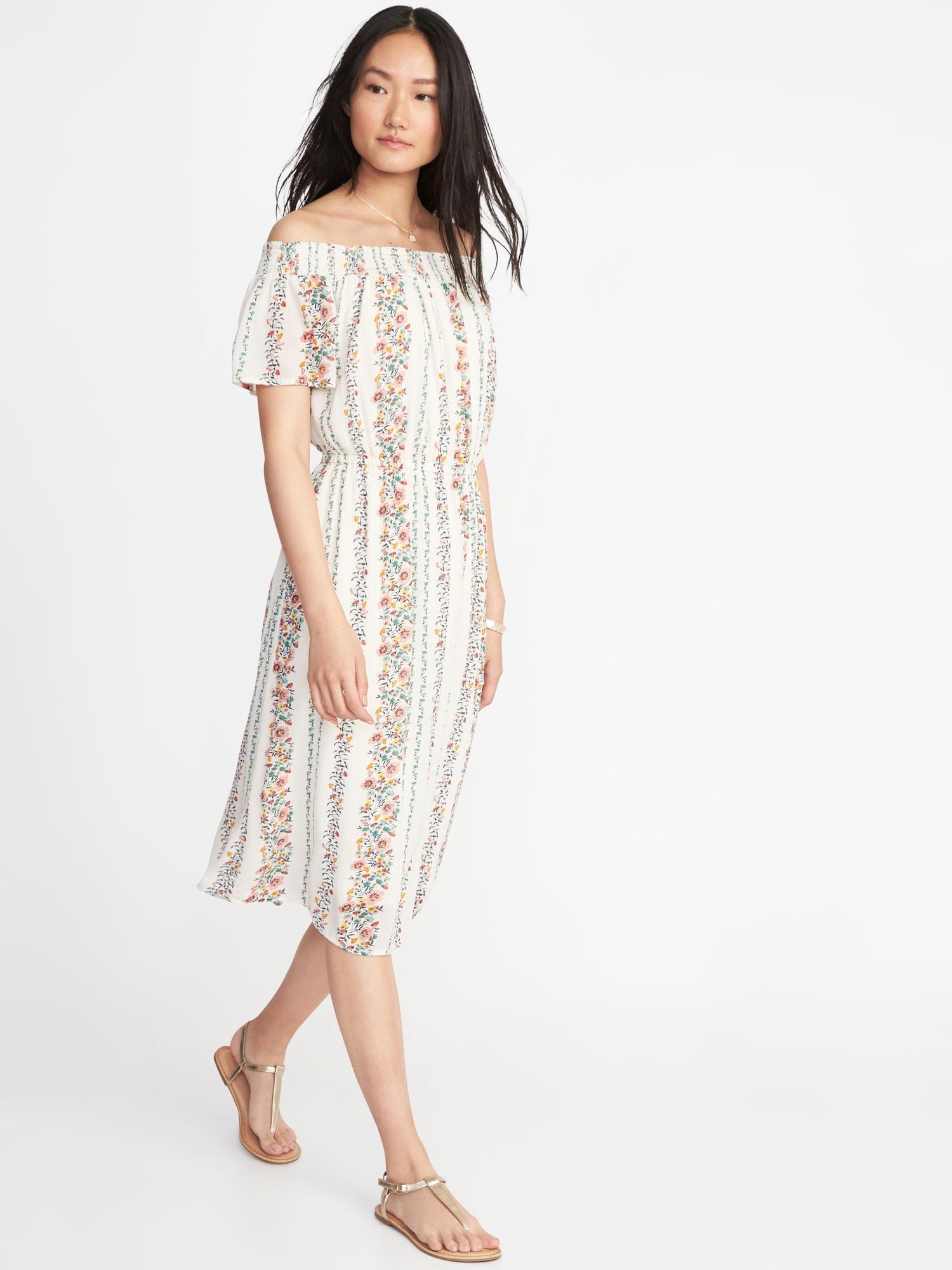 old navy white dress with flowers