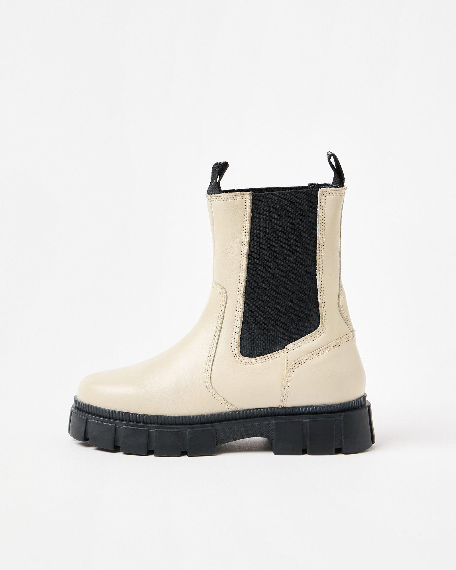 ASRA Beacon Chelsea Boots Size Uk 3 in Black Lyst UK