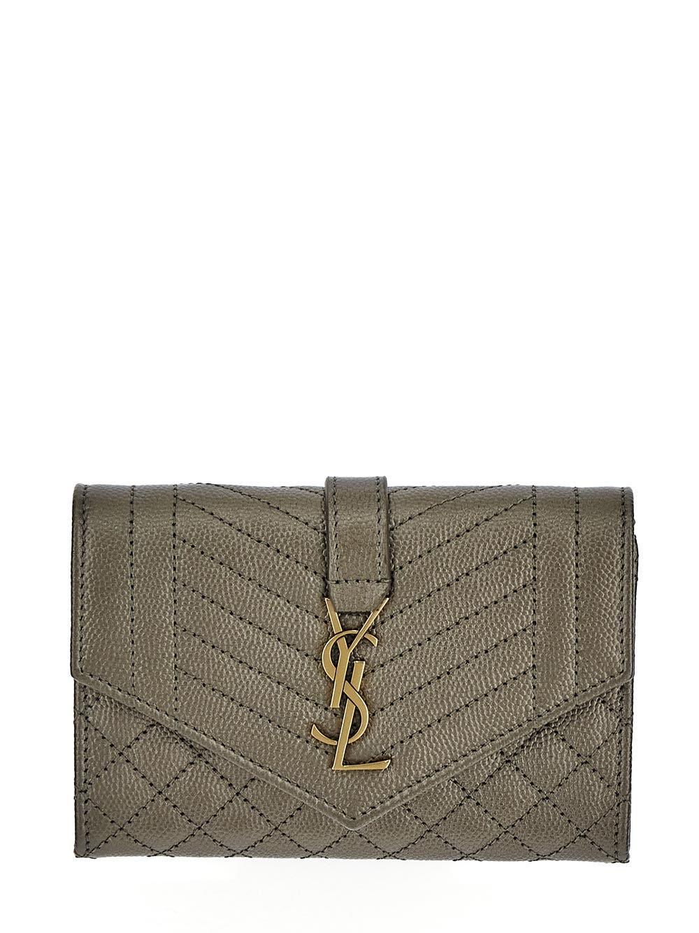 small envelope in quilted nappa leather