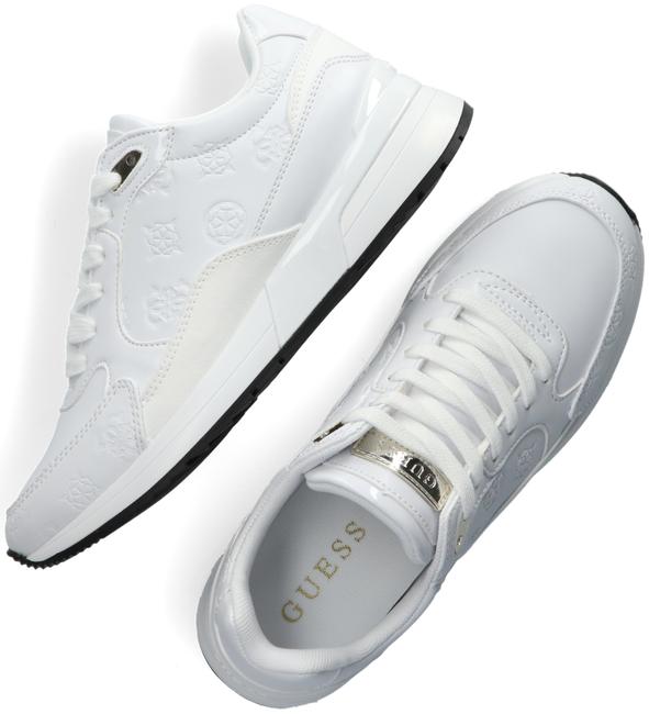 Guess Witte Lage Sneakers Moxea in het Wit - Lyst