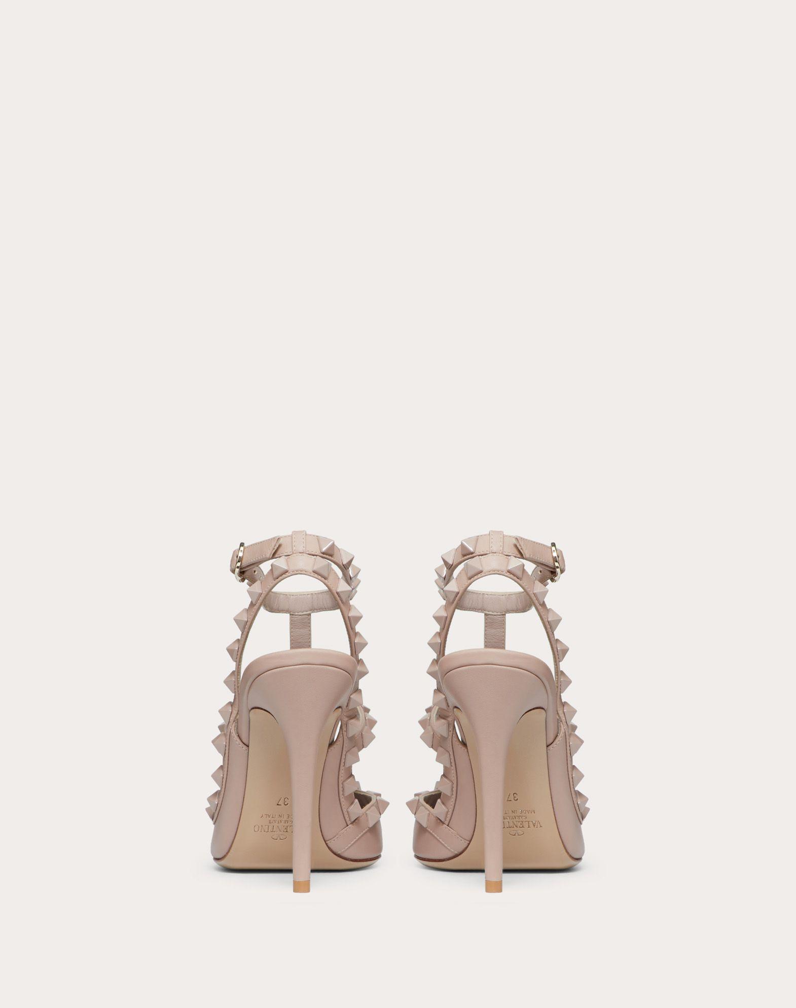 rockstud ankle strap pump with tonal studs 100 mm