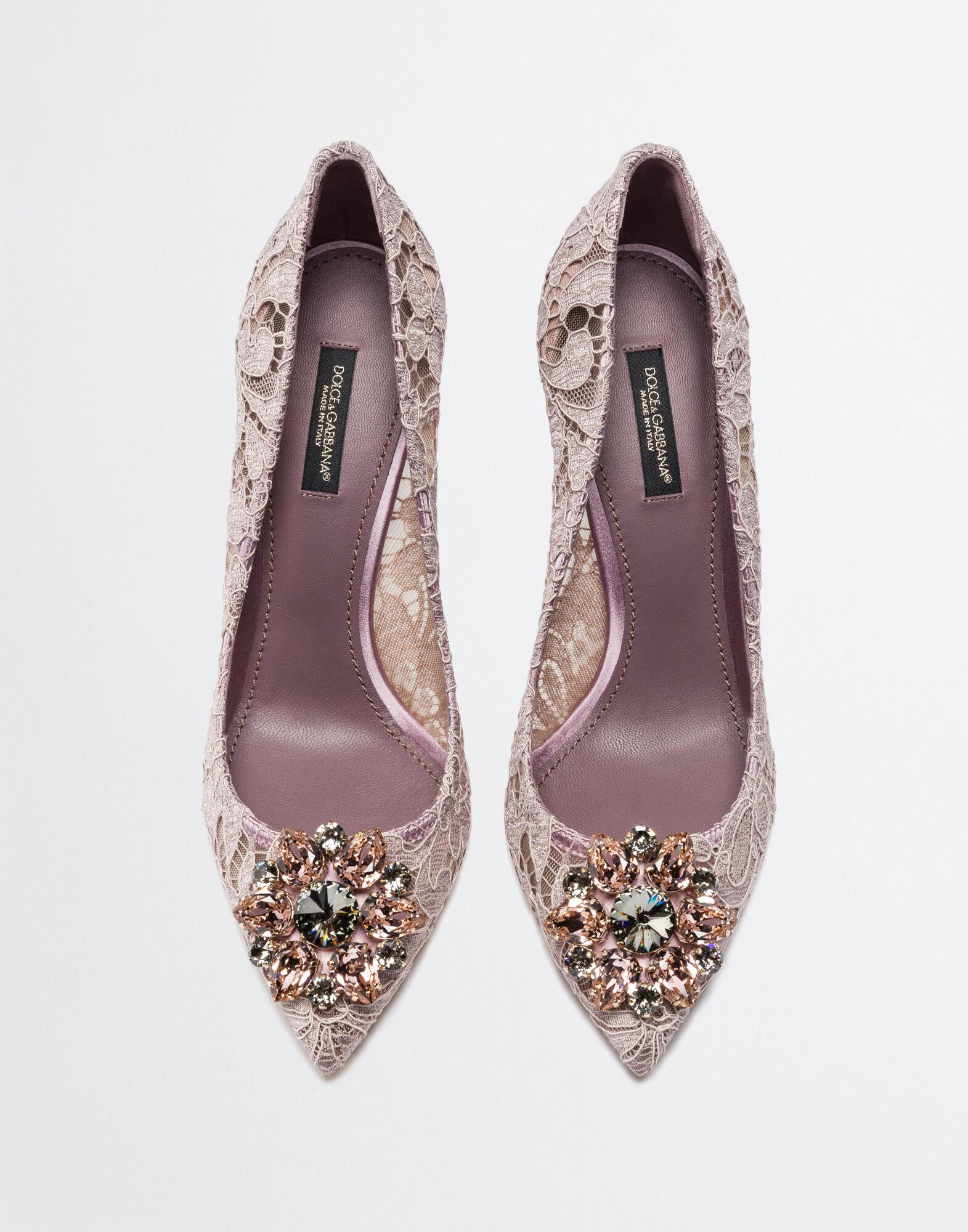 dolce and gabbana lace pumps