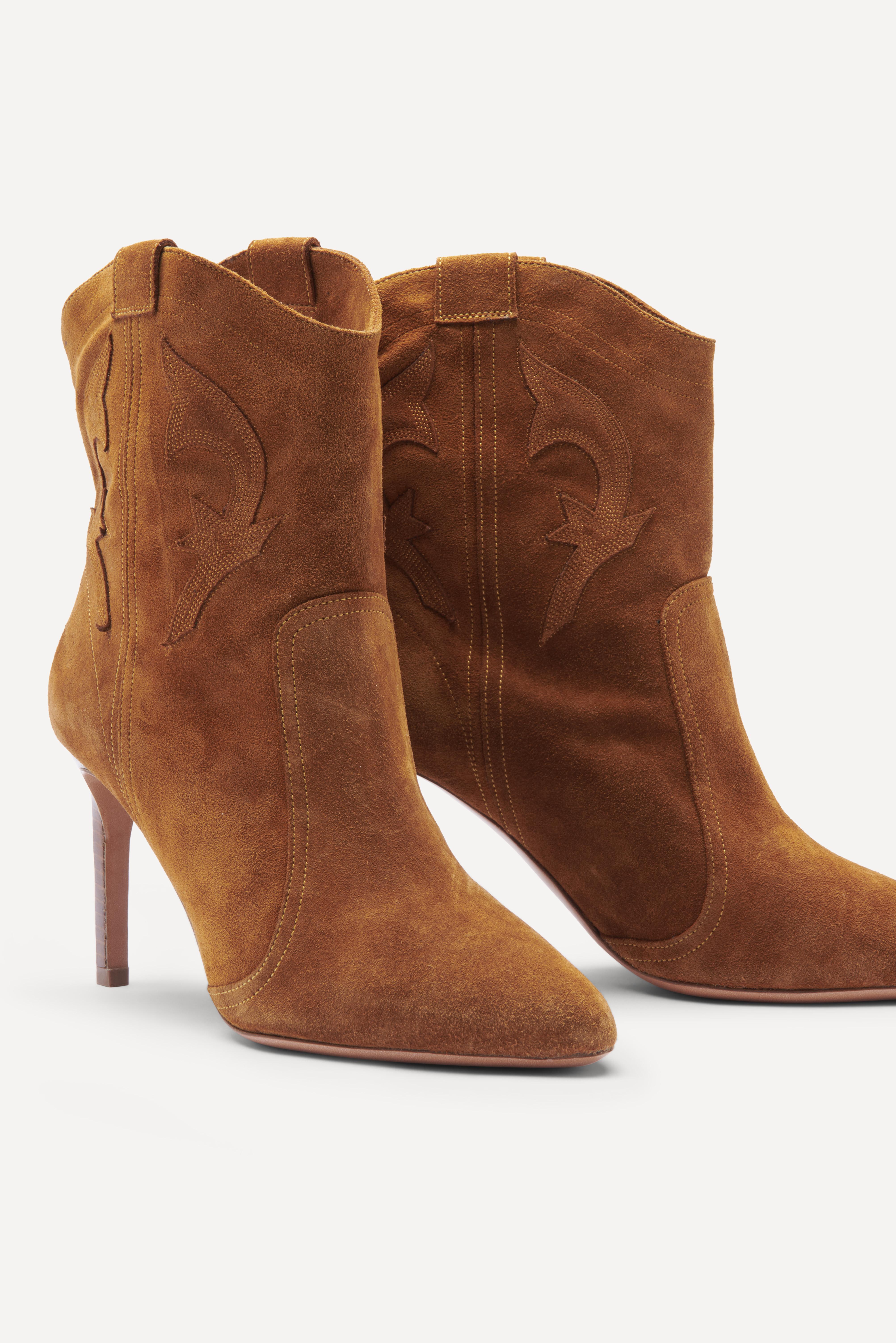 tory burch caitlin boots