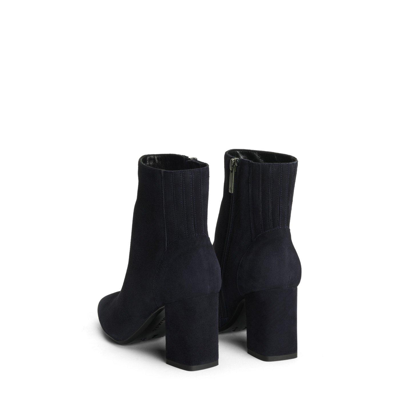 aquatalia navy blue boots
