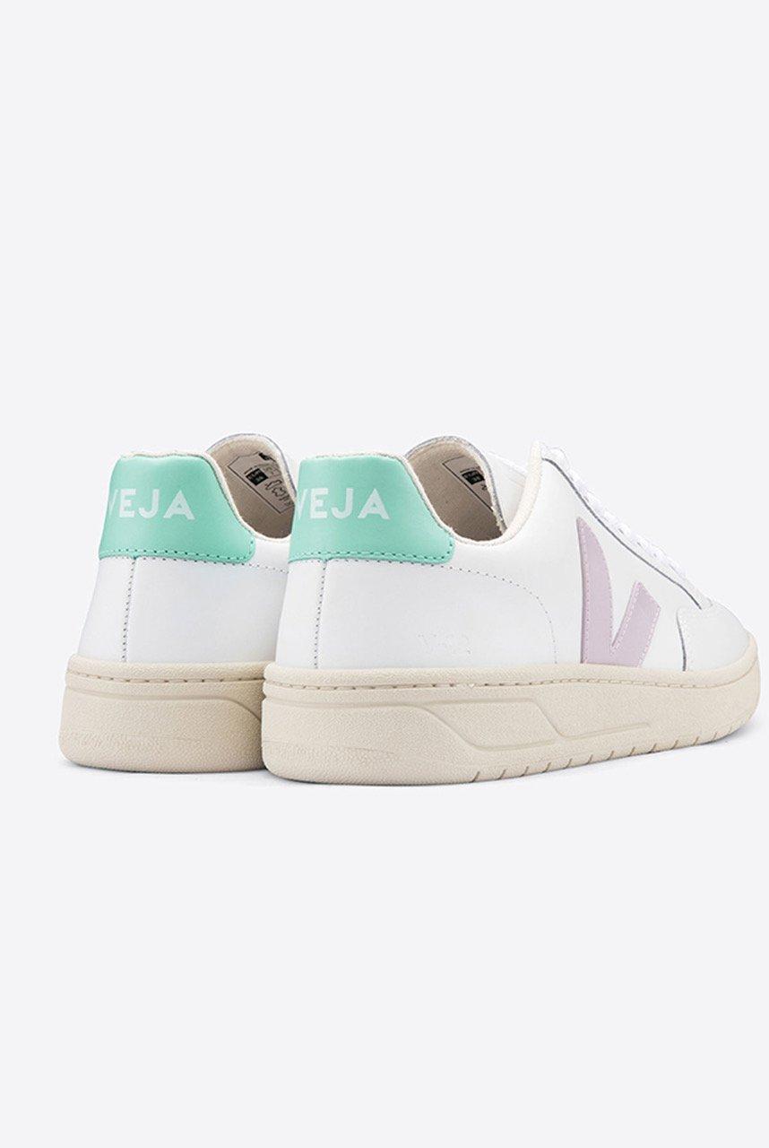 veja lime sneakers
