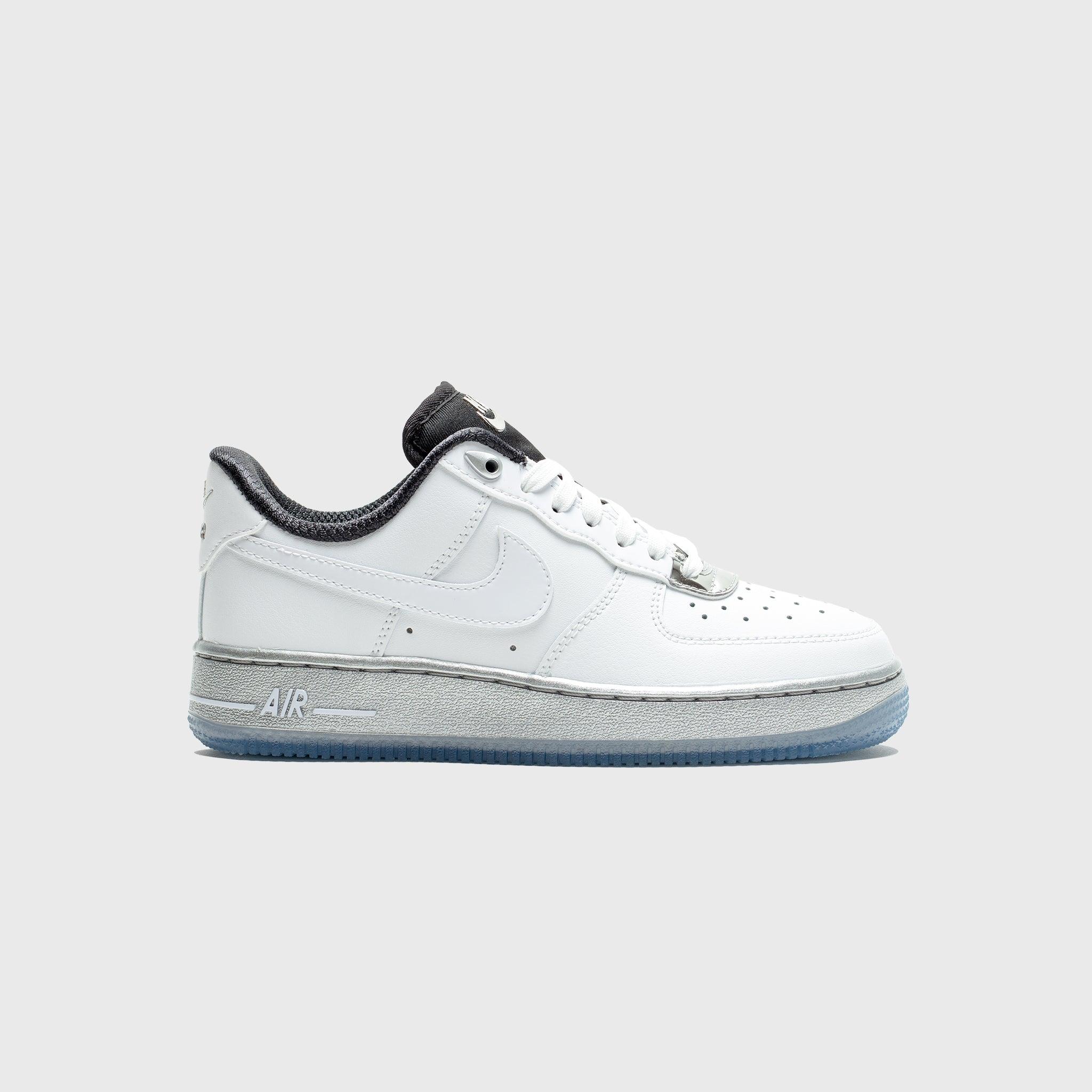 Nike Air Force 1 '07 Se Shoes in White | Lyst