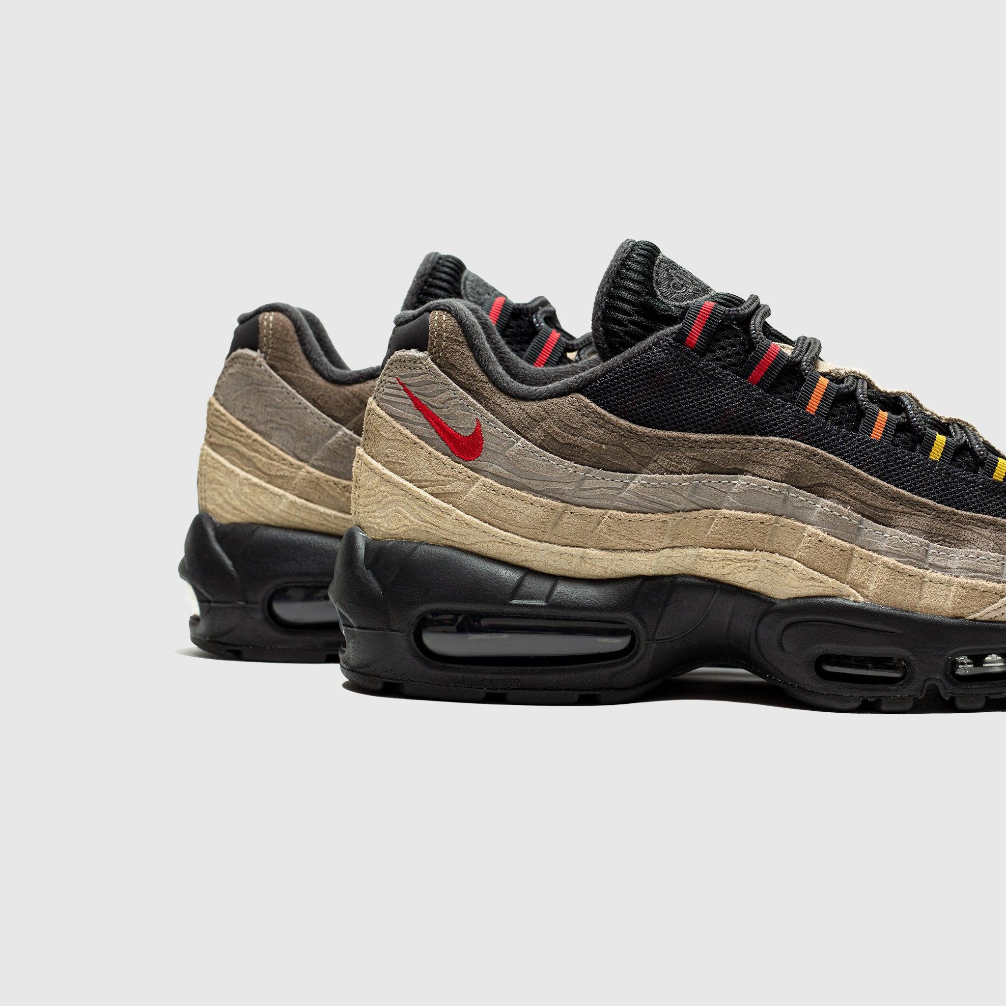 Nike Suede Air Max '95 "topographic" in Black for Men | Lyst