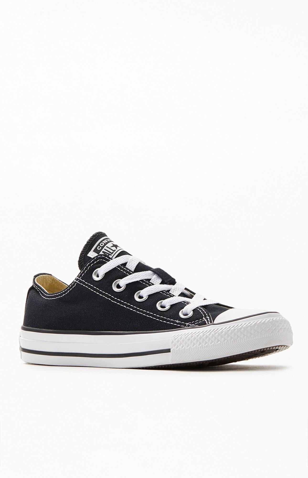 all black chucks men