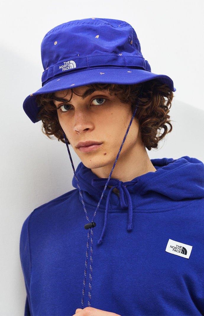 The North Face Classic V Bucket Hat in Purple for Men - Lyst