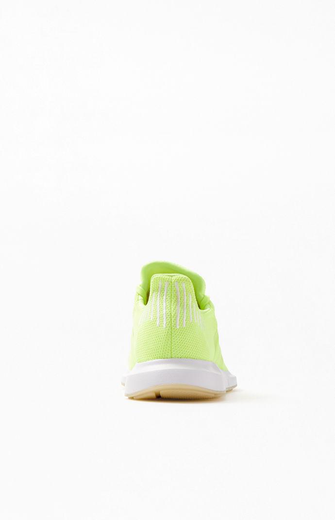 adidas swift run neon yellow