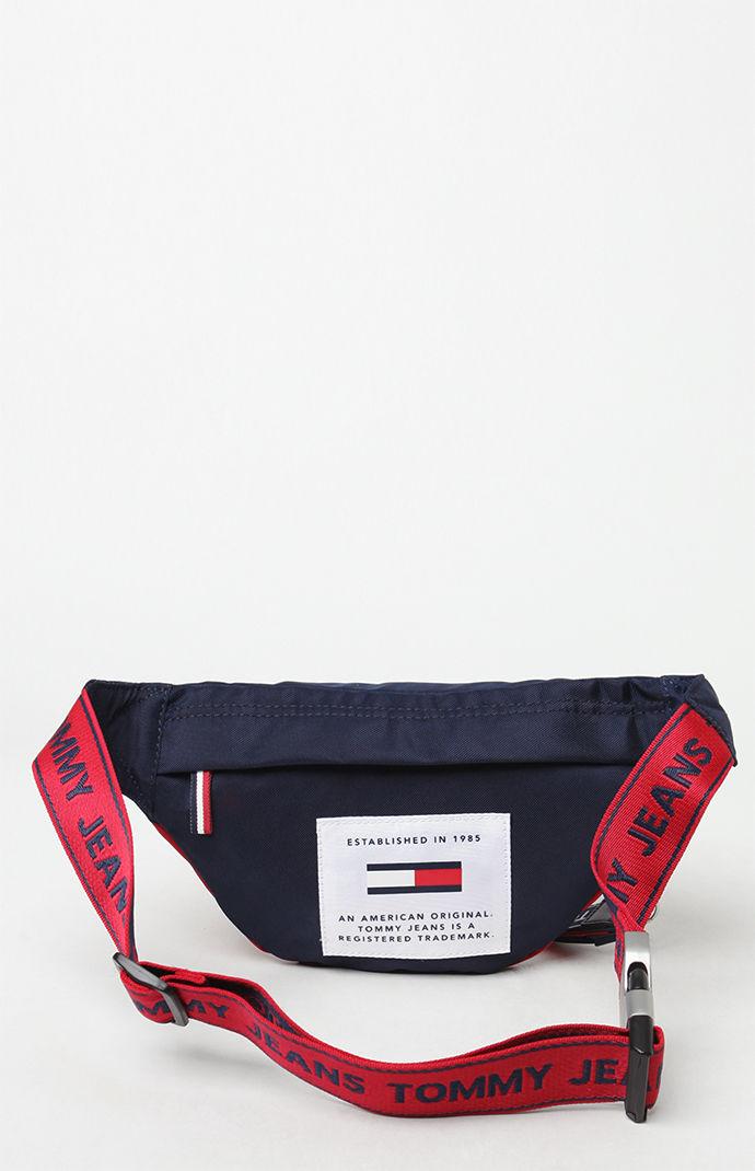tommy jeans logo fanny pack