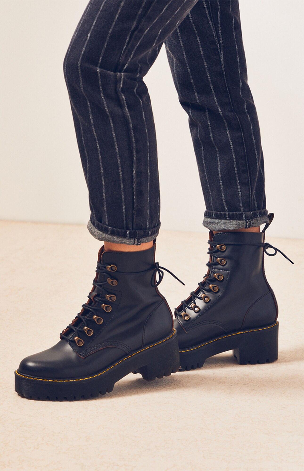 Dr. Martens Leather Leona Vintage Smooth Boots in Black - Lyst
