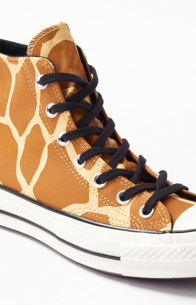 giraffe print converse shoes