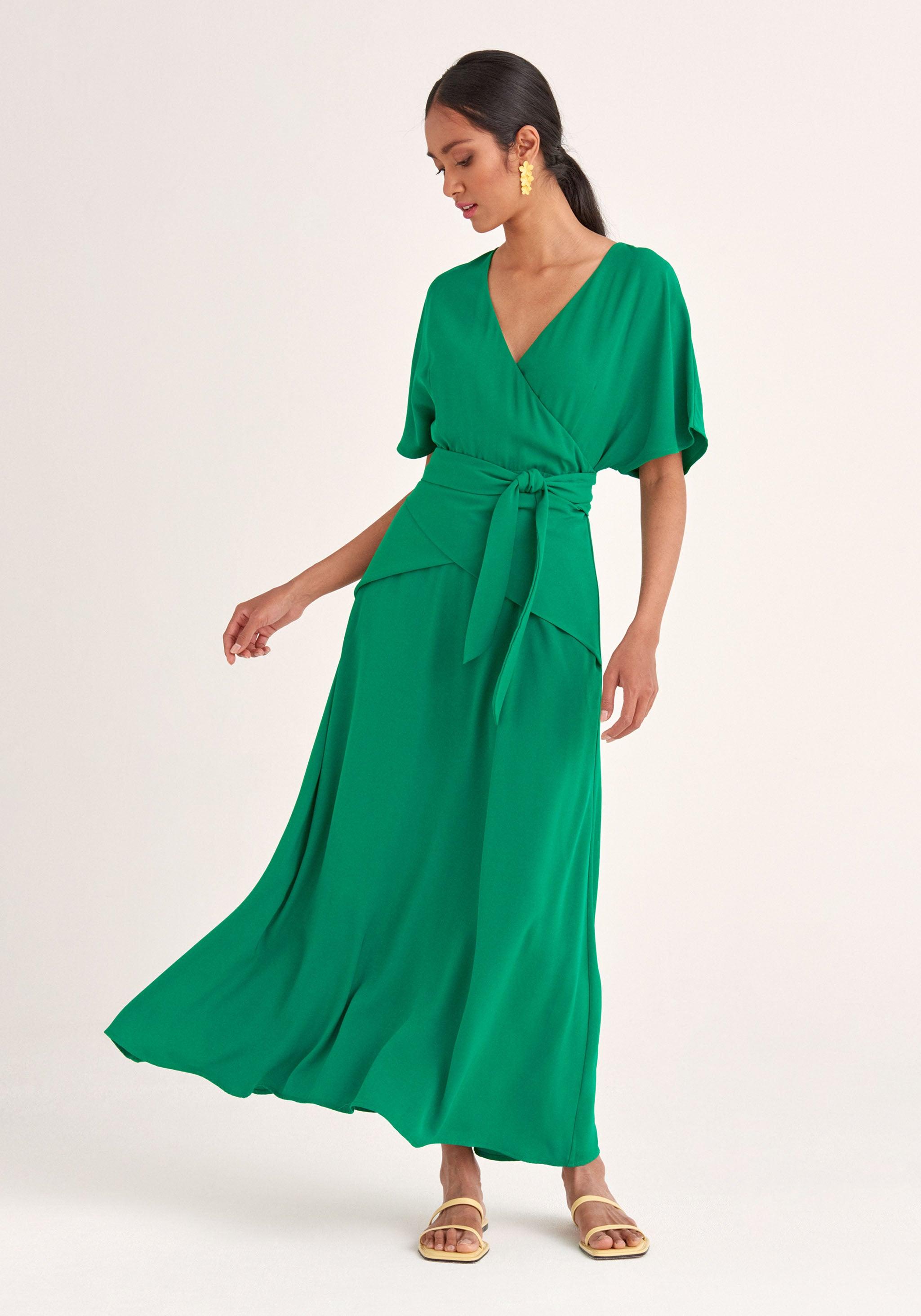 Paisie Bell Sleeve Maxi Dress in Green | Lyst