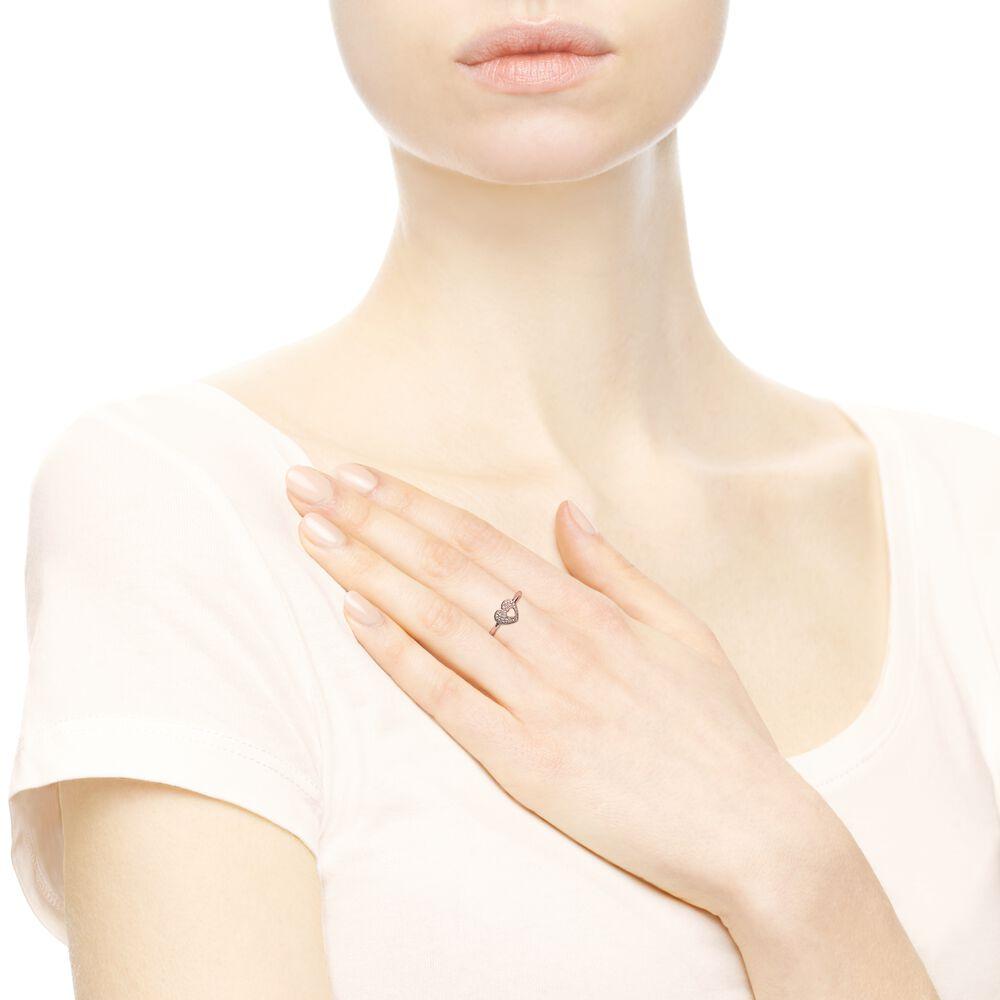 Shimmering Puzzle Heart Frame Ring 