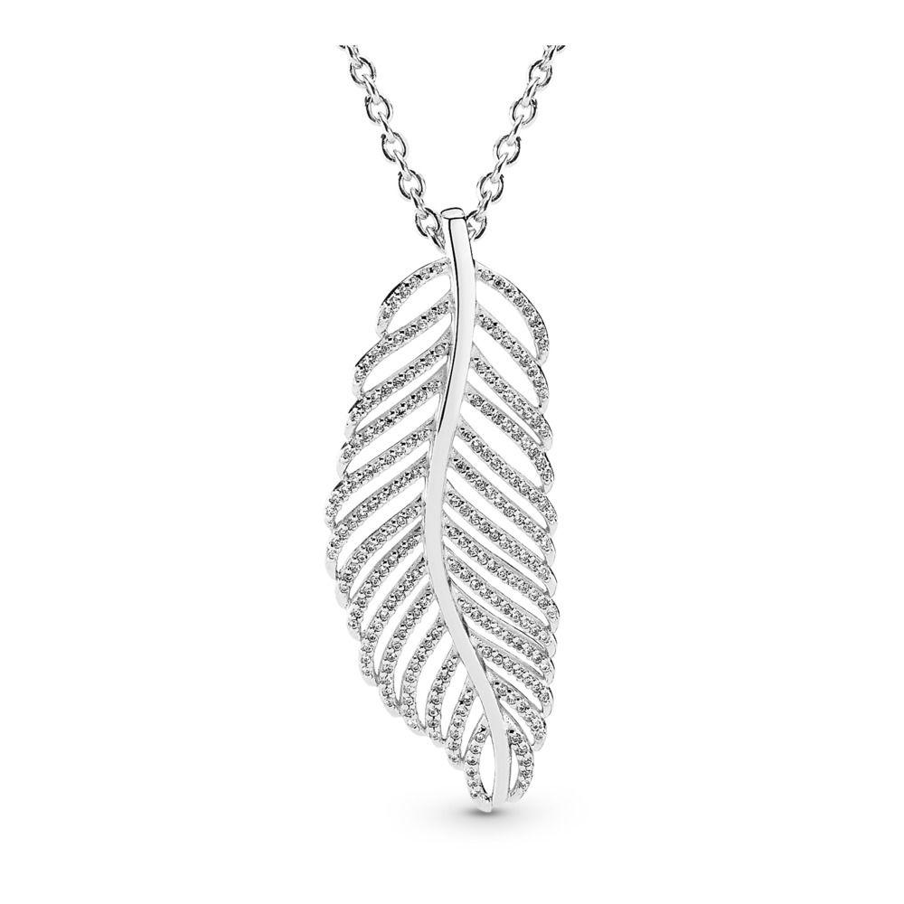 PANDORA Light As A Feather Pendant 