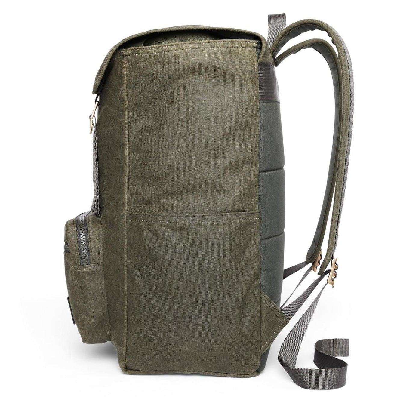 Filson Cotton Oil Finish Rucksack in 