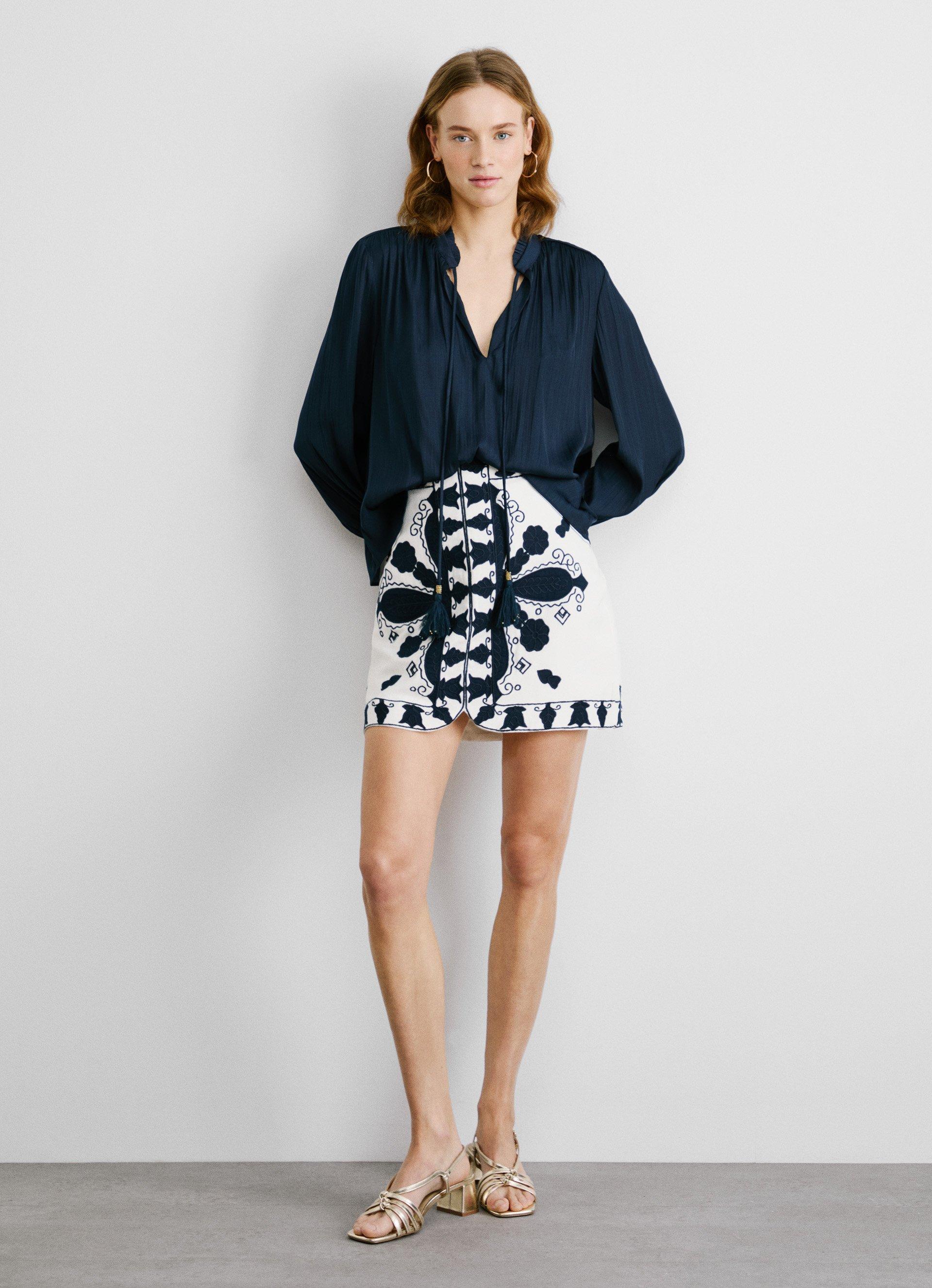 Top De Punto Sin Mangas Pepe Jeans Ollie Para Mujer: Cuello Redondo, Rayas De Ganchillo Y Correa Trasera