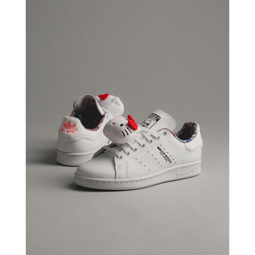adidas Originals Stan Smith X Hello Kitty W in White | Lyst
