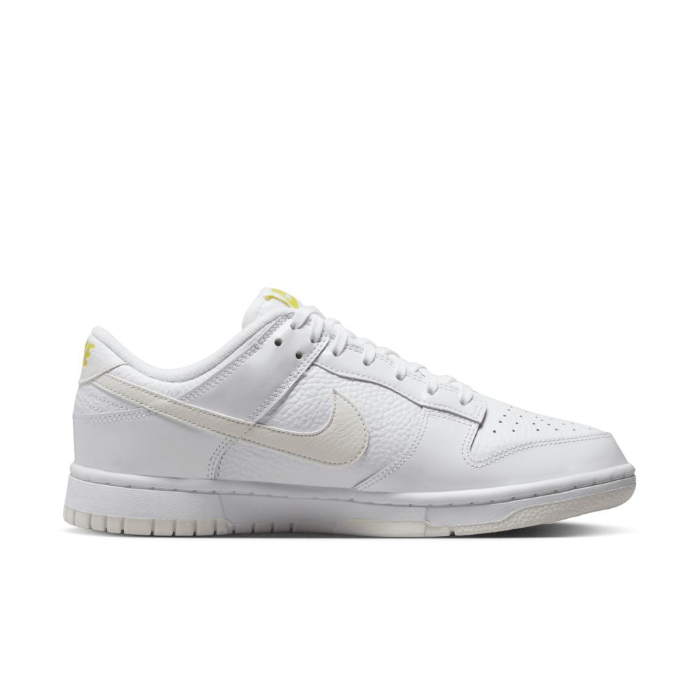 Nike Dunk Low in White | Lyst