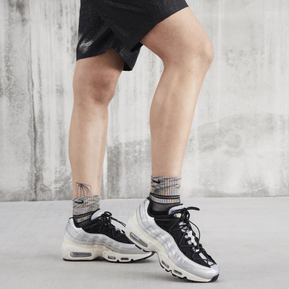 Nike Air Max 95 in Black | Lyst