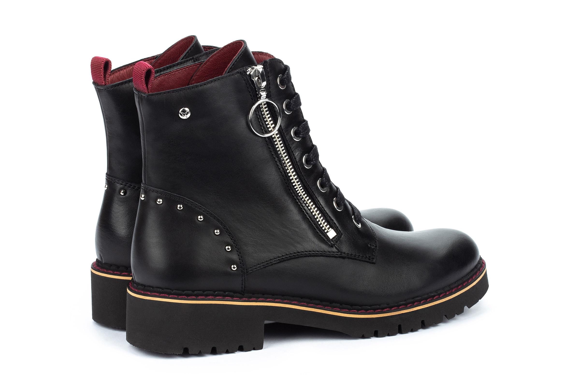 pikolinos vicar bootie